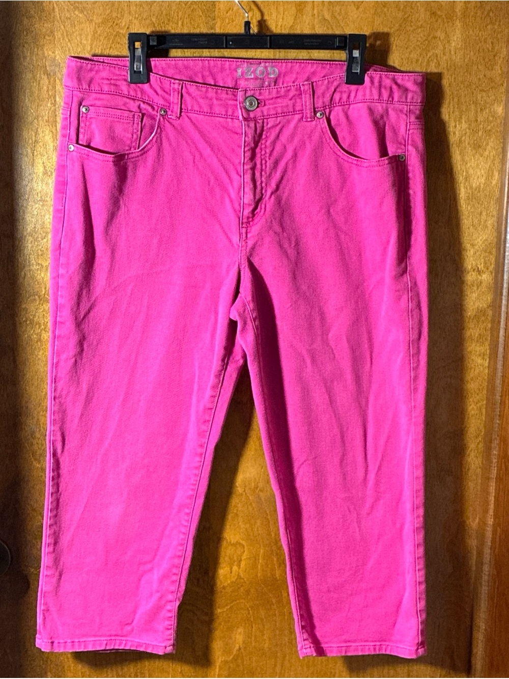Izod Hot Pink Denim Capris Size 12 Coastal Grandma Comfort Stretch Travel Beach